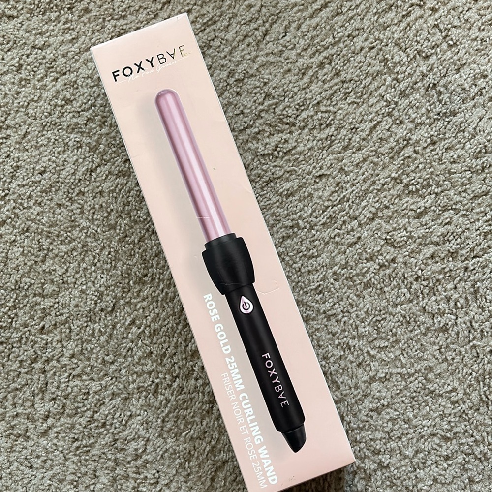 Foxy Bae curing wand. Never used